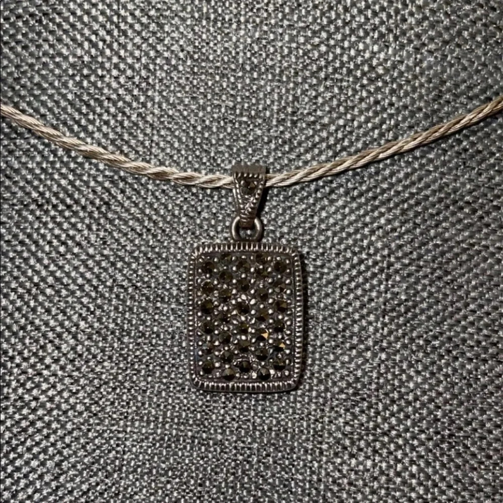 Women’s necklace charm pendant Sterling silver 925 black gemstones dainty simple